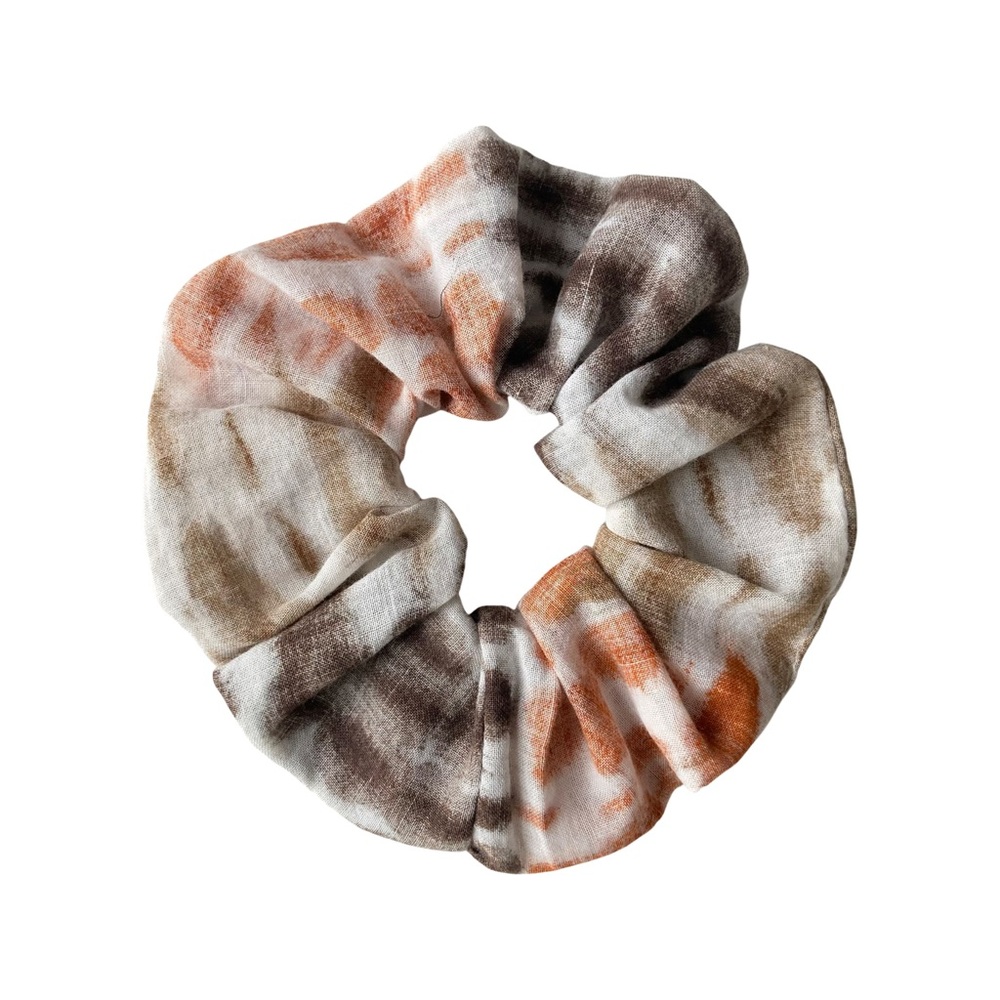 Hair Scrunchie in White Tortoiseshell Tie Dye Print